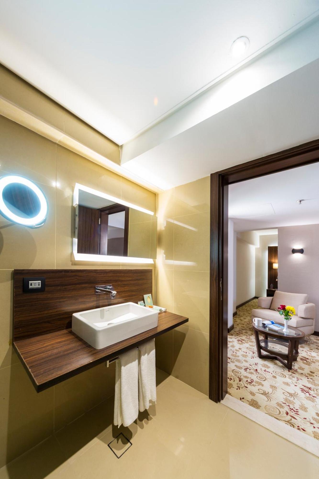 Retaj Inn Al Wakrah Habitación foto