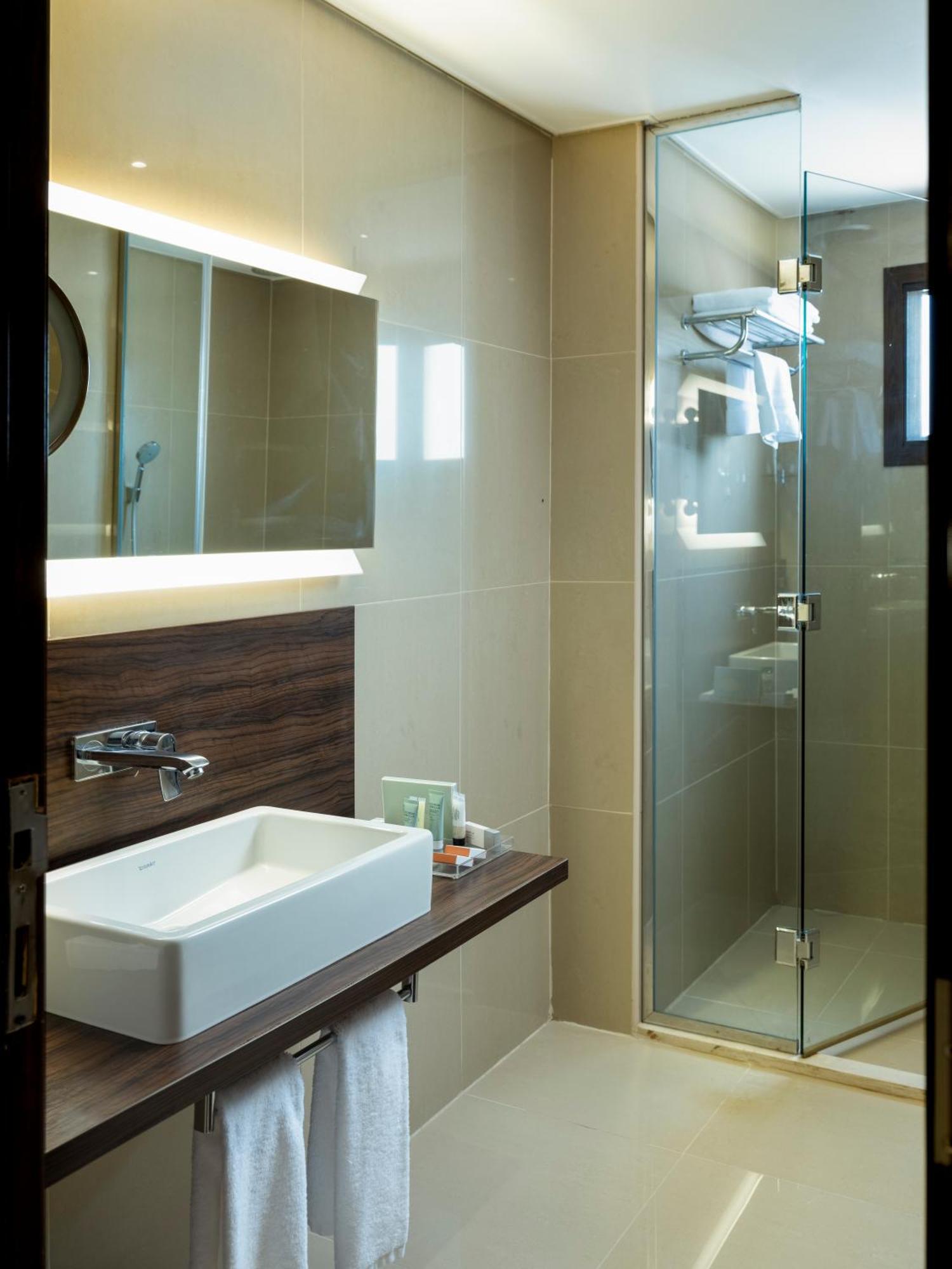 Retaj Inn Al Wakrah Habitación foto